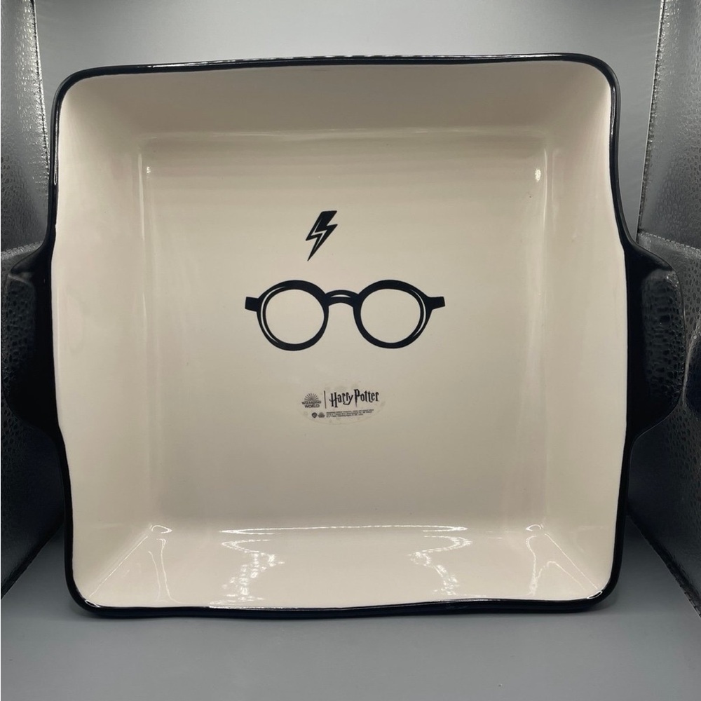 Rae Dunn HARRY POTTER Square 9” Baking Dish With Glasses NEW